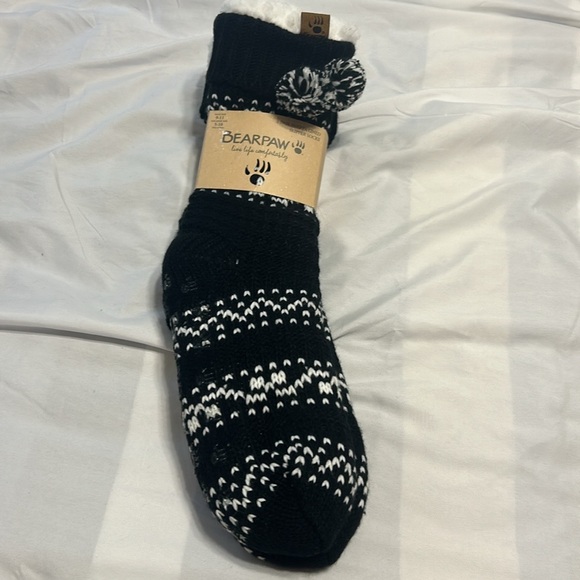 Bear paw slipper socks in black white pom pom. Sherpa lines lounge socks. New - Picture 3 of 6